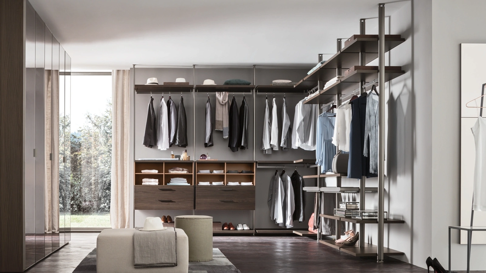 Cabina Armadio O Pen in melaminico Rovere con montanti, staffe e tubi appendiabiti in metallo finitura Manganese di Maronese Acf