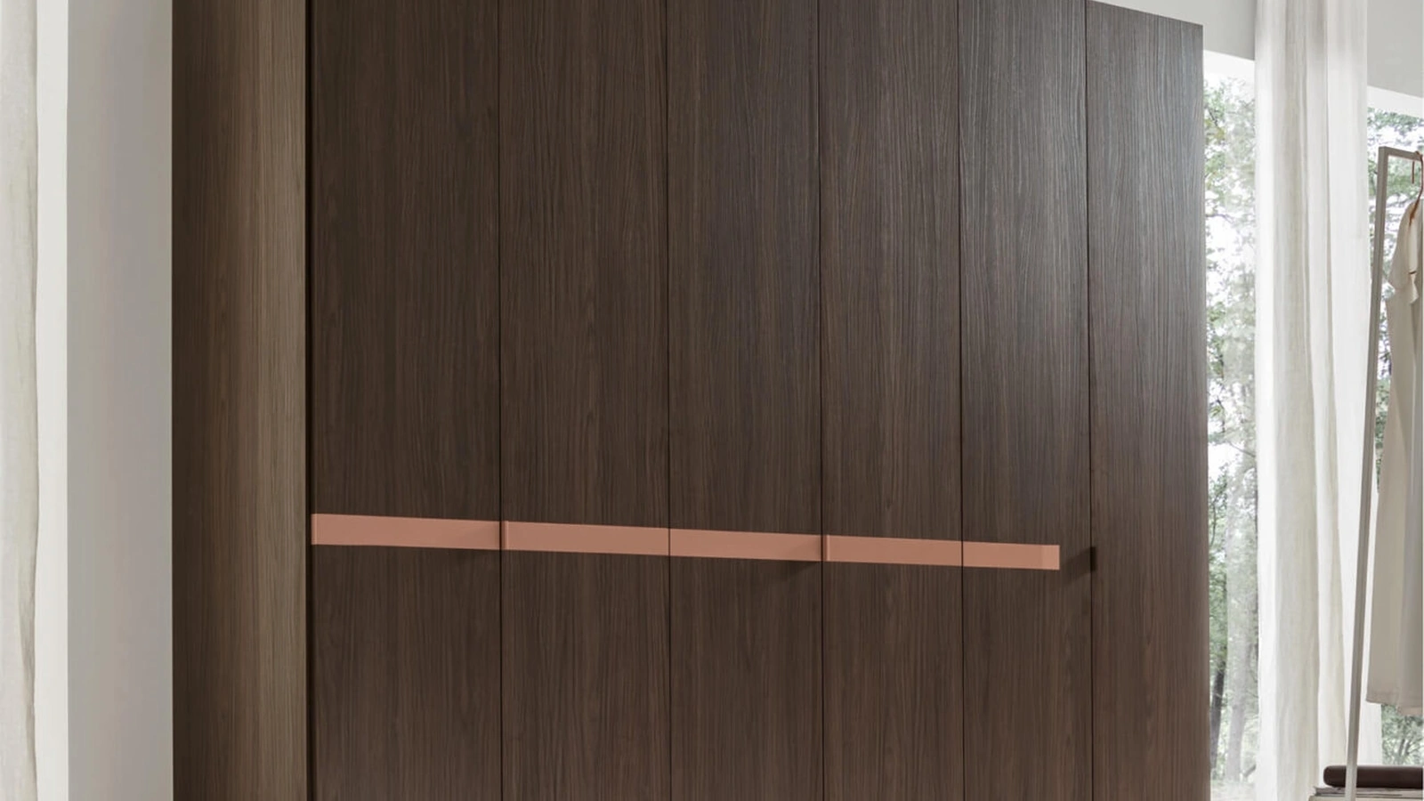 Armadio con anta battente Wrap di Maronese