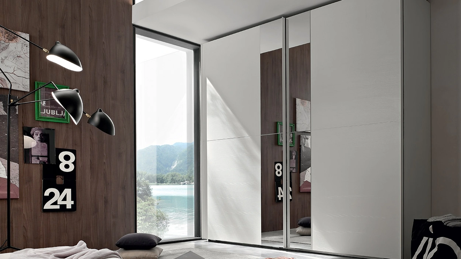 Armadio Zen DU147 in Frassino bianco con specchio di Maronese Acf