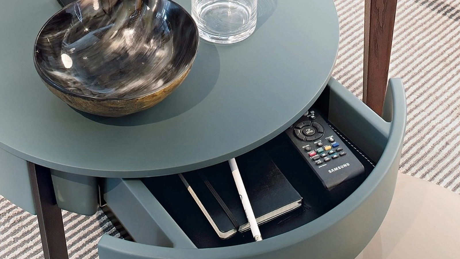 Comodino rotondo Sign di Lema