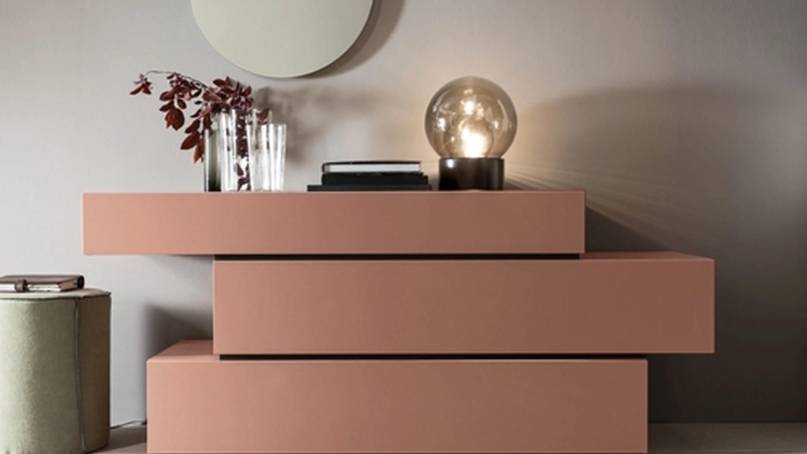 Comò Sistema Unix in laccato opaco con cassetti sfalsati di Maronese Acf