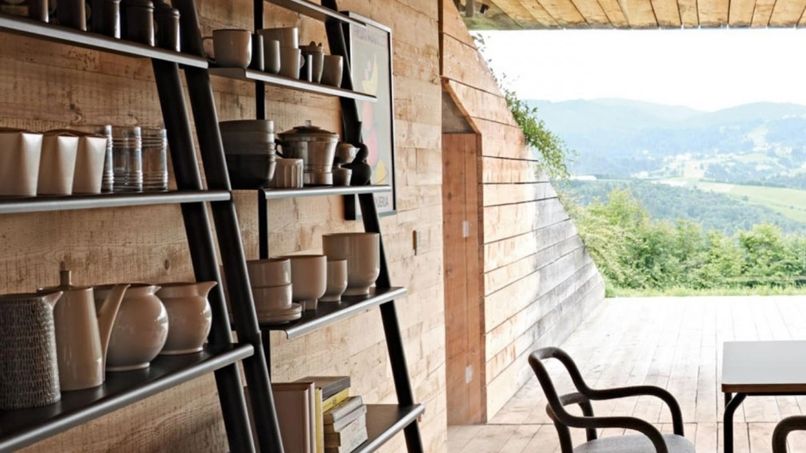 Libreria Suite in legno con ripiani in metallo di Midj