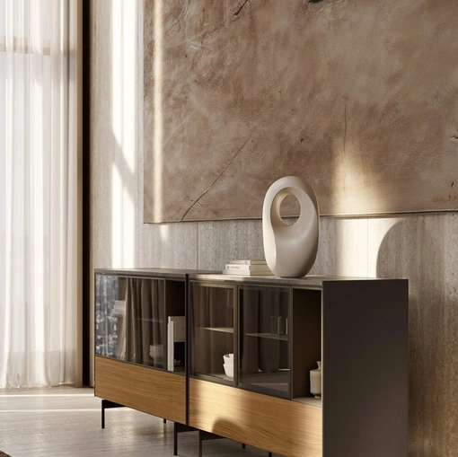 Madia LT40 in noce e vetro di Lema