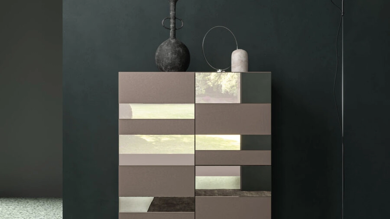 Madia Alta Vitro 02 in vetro e laccato di Orme