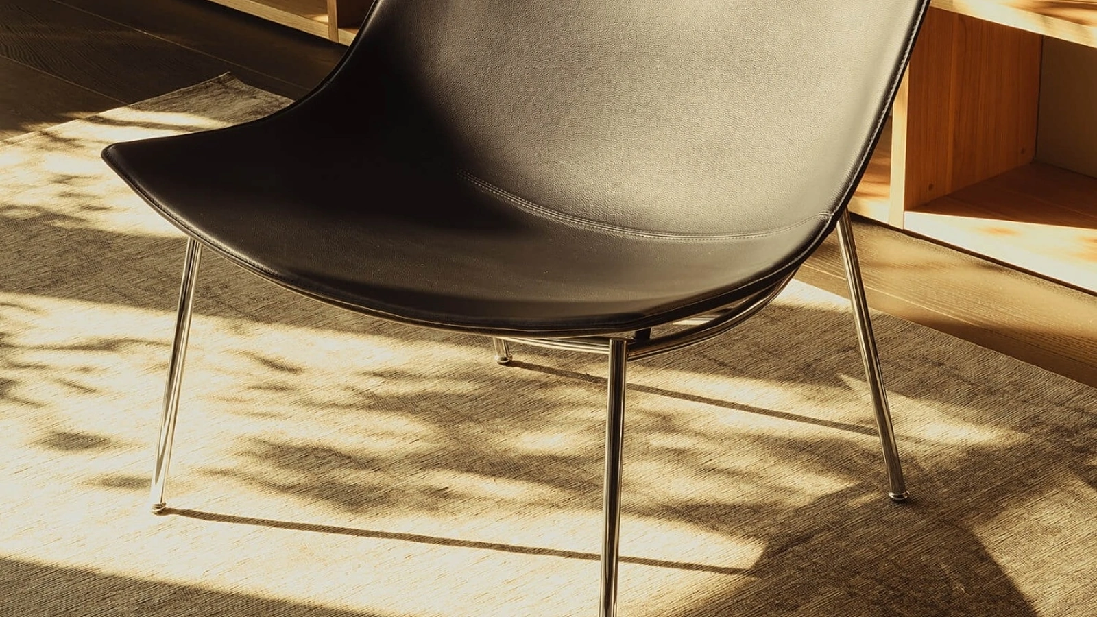 Poltrona in pelle Omega di Lema