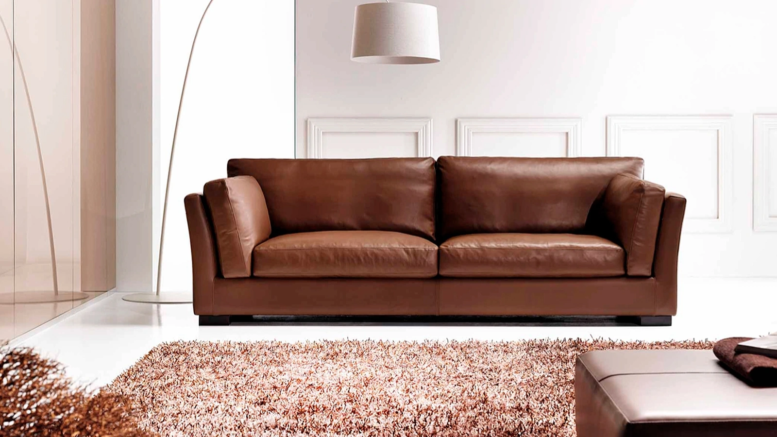 Divano lineare Manhattan di Cava Divani