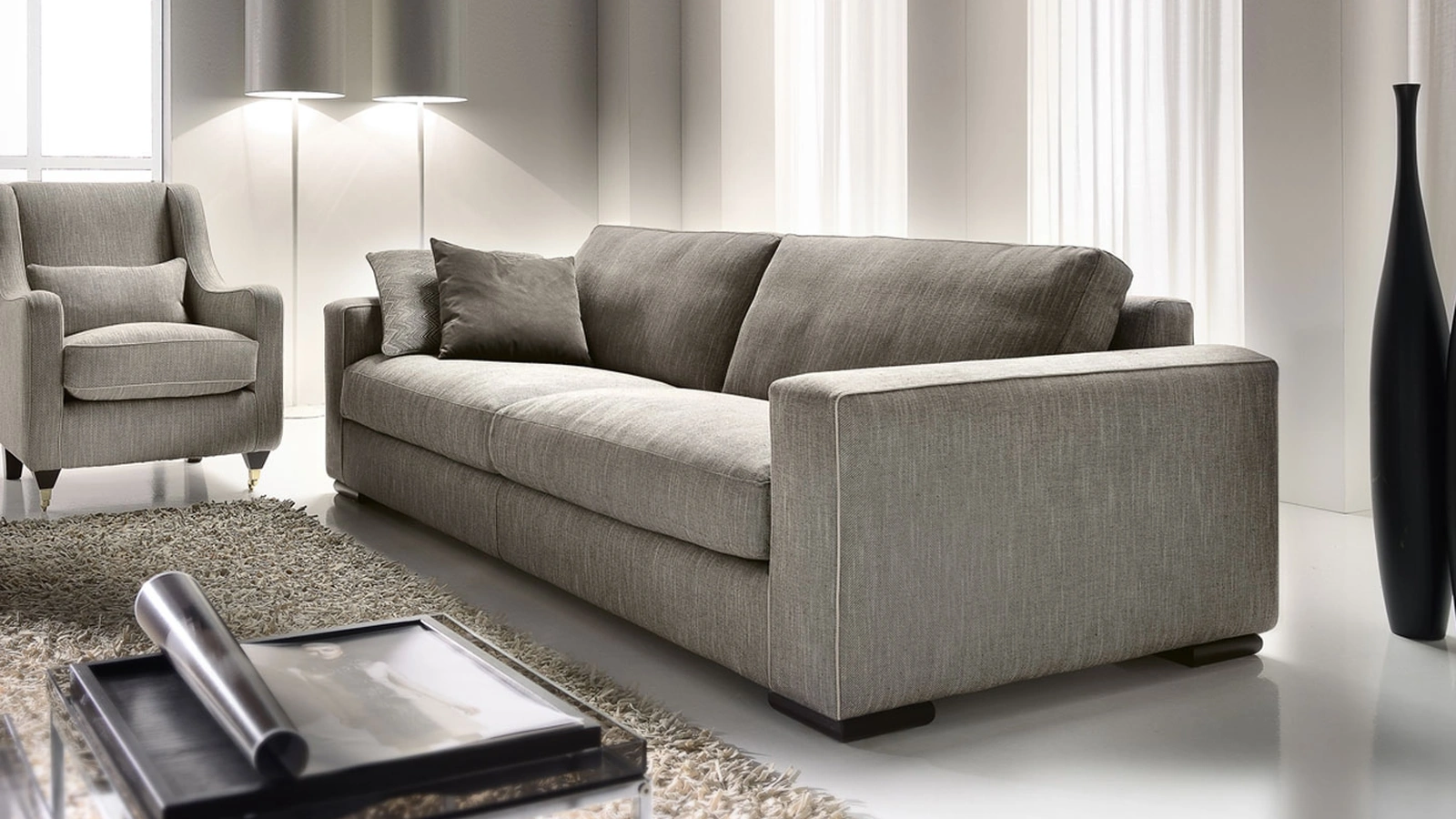 Divano lineare Max di Cava Divani