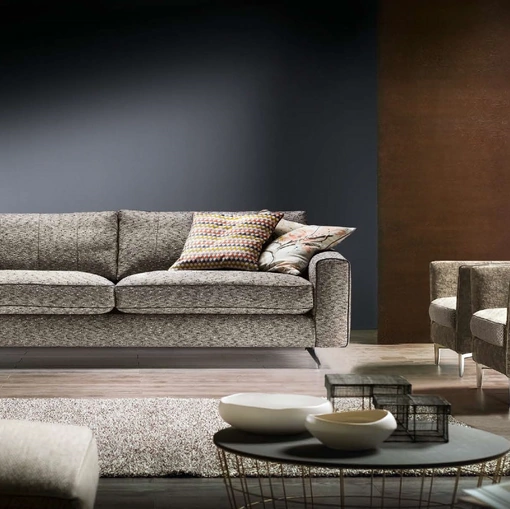 Divano lineare Stripe di Cava Divani