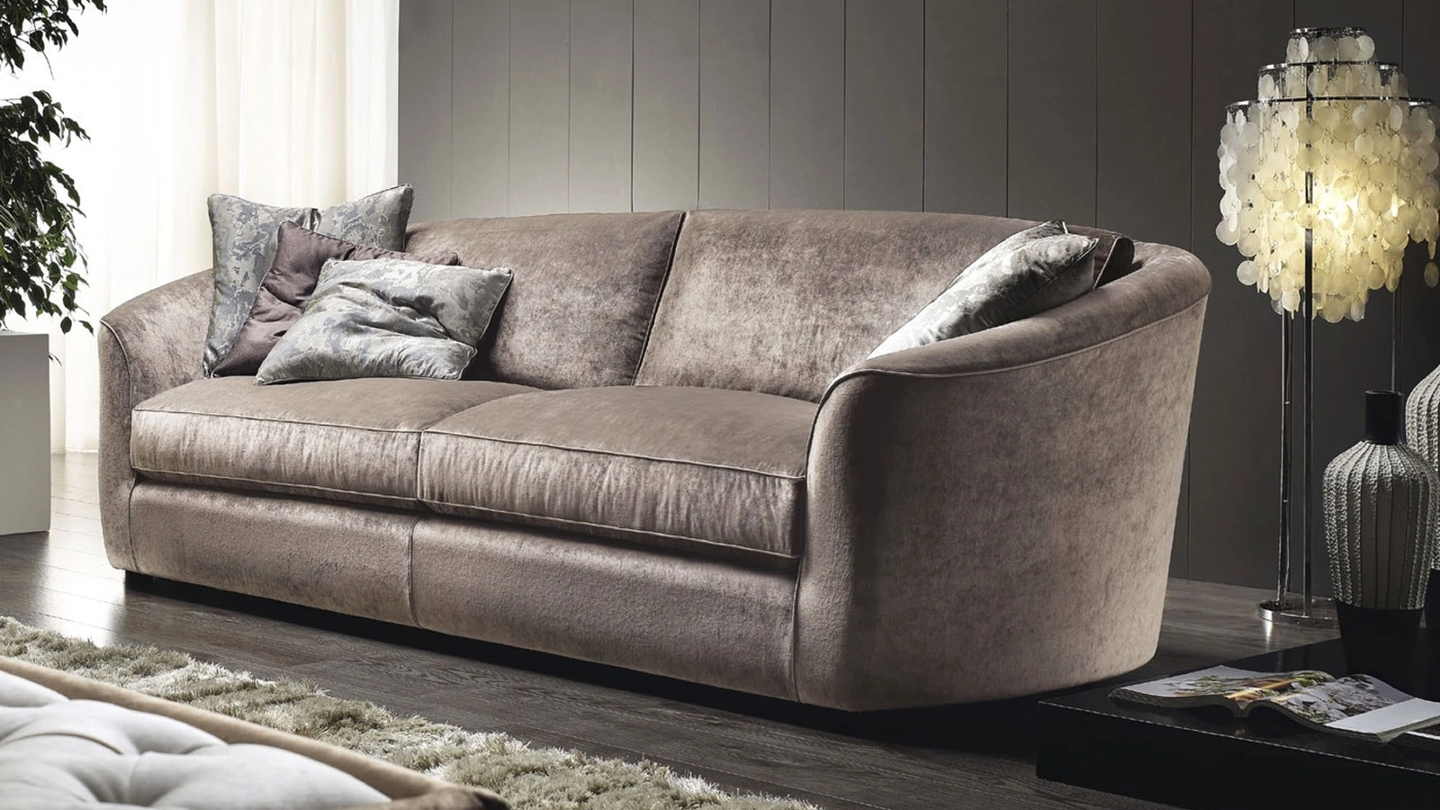 Divano lineare Vanity di Cava Divani