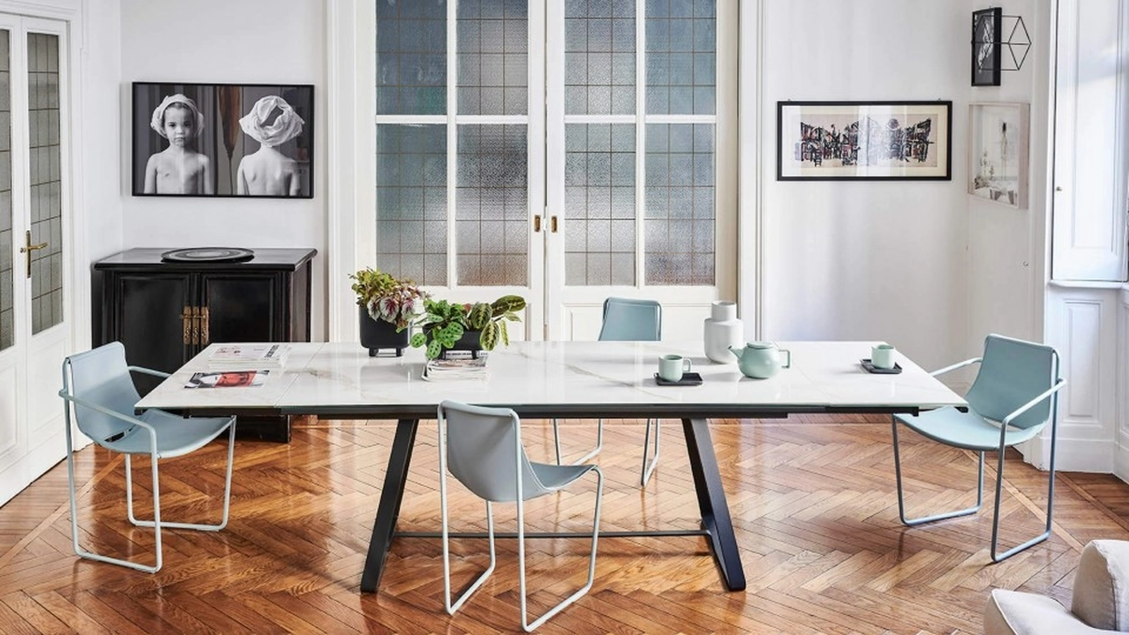 Sedia Apelle in cuoio di Midj