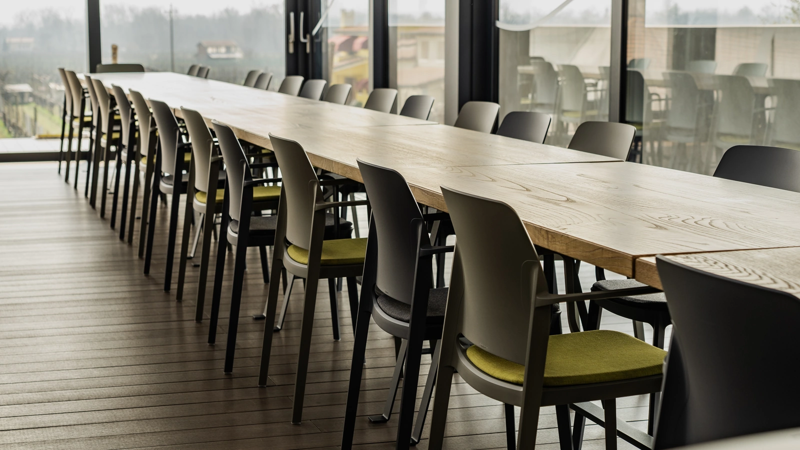 Sedia Tipa in polipropilene con seduta Imbottita di Pointhouse